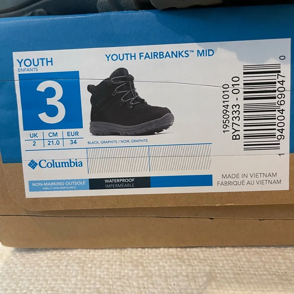 Columbia Youth Fairbanks Mid Black Graphite Boots
